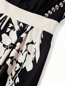 SHEIN Clasi 女士优雅露背连体裤，宽松版型，撞色印花 - 黑色 - 查看 2