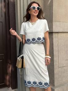 Solivie Ensemble 2 pièces Top à manches courtes col rond et jupe avec motif floral brodé, pour les vacances, les rendez-vous, les sorties. Robe blanche femme avec broderie bleue et blanche, robe blanche modeste, robe blanche style français, robe blanche vintage. Tenues d'été pour femmes. Tenues décontractées et élégantes pour femmes. - Bleu et Blanc - Voir 4