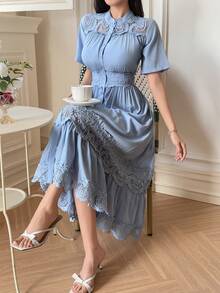 DAZY 女士优雅蕾丝拼接立领中长连衣裙，夏季婚礼宾客礼服 - 藍色 - 查看 4