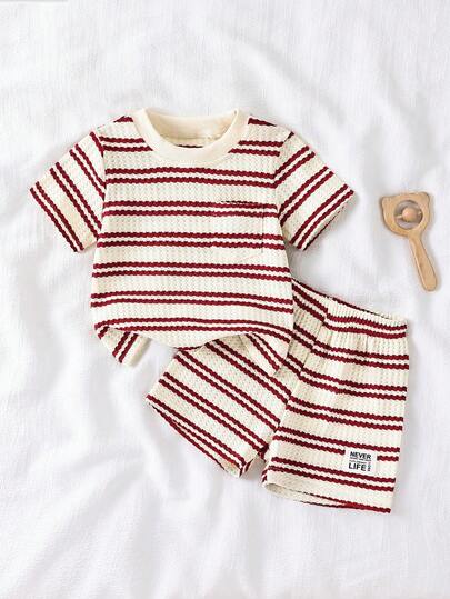 SHEIN Vintaside Kids 2pcs Toddler Infant Baby Boys Fashion Black & White Striped Waffle Knit Fabric Pocket Round Neck Short Sleeve T-Shirt And Black Elastic Waist Letter Patch Shorts Set, Summer