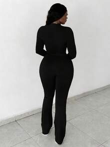 Slaydiva 两件套女士休闲基础款高弹修身长袖拉链字母印花上衣和裤子套装 - 黑色 - 查看 2