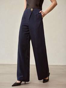 MOTF PREMIUM 女士藏蓝色条纹金属纽扣休闲裤 - 寶藍色 - 查看 4