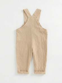 Playful Pals 一件男婴焦糖色灯芯绒背带裤，饰有配套的泰迪熊刺绣贴片和双色纽扣，尽显秋冬假日风情。可爱休闲复古风，适合外出、户外玩耍、度假和日常穿着。 - 卡其色 - 查看 4