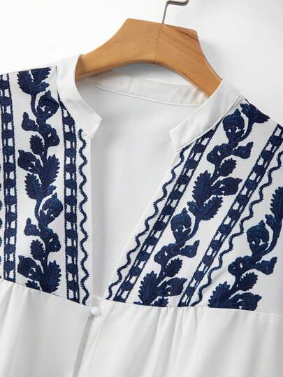 GlowEve CURVE Plus Size Fashionable Casual V-Neck Printed & Embroidered Effect Retro Style Shirt, Suitable For Spring/Summer, Back To School, Vacation, Graduation, Holidays, Valentine's Day, Christmas, Music Festivals, Mother's Day, Halloween, Thanksgiving, Easter, National Day, Dances, Birthdays, Dates, Parties, Weddings, Outdoor Activities