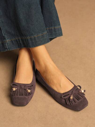 Rosivie Women's Casual Versatile Commuting Minimalist Fringe & Bow Decor Flats