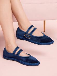 CUCCOO DOLLMOD 女士灰色优雅天鹅绒经典舒适天鹅绒平行双带玛丽珍平底鞋 - 藏蓝色 - 查看 5