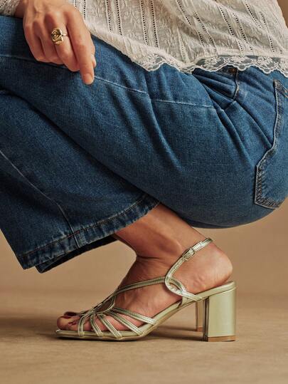 Rosivie Women's Square Toe Thick Heel PU Leather Criss-Cross Strap Design Fashionable Comfortable Daily Party Banquet Open Heel Solid Color Sandals