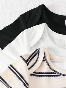 SHEIN 3件套男婴可爱针织弹力条纹短袖连体衣，基础套装，春夏款 - 彩色 - 查看 5