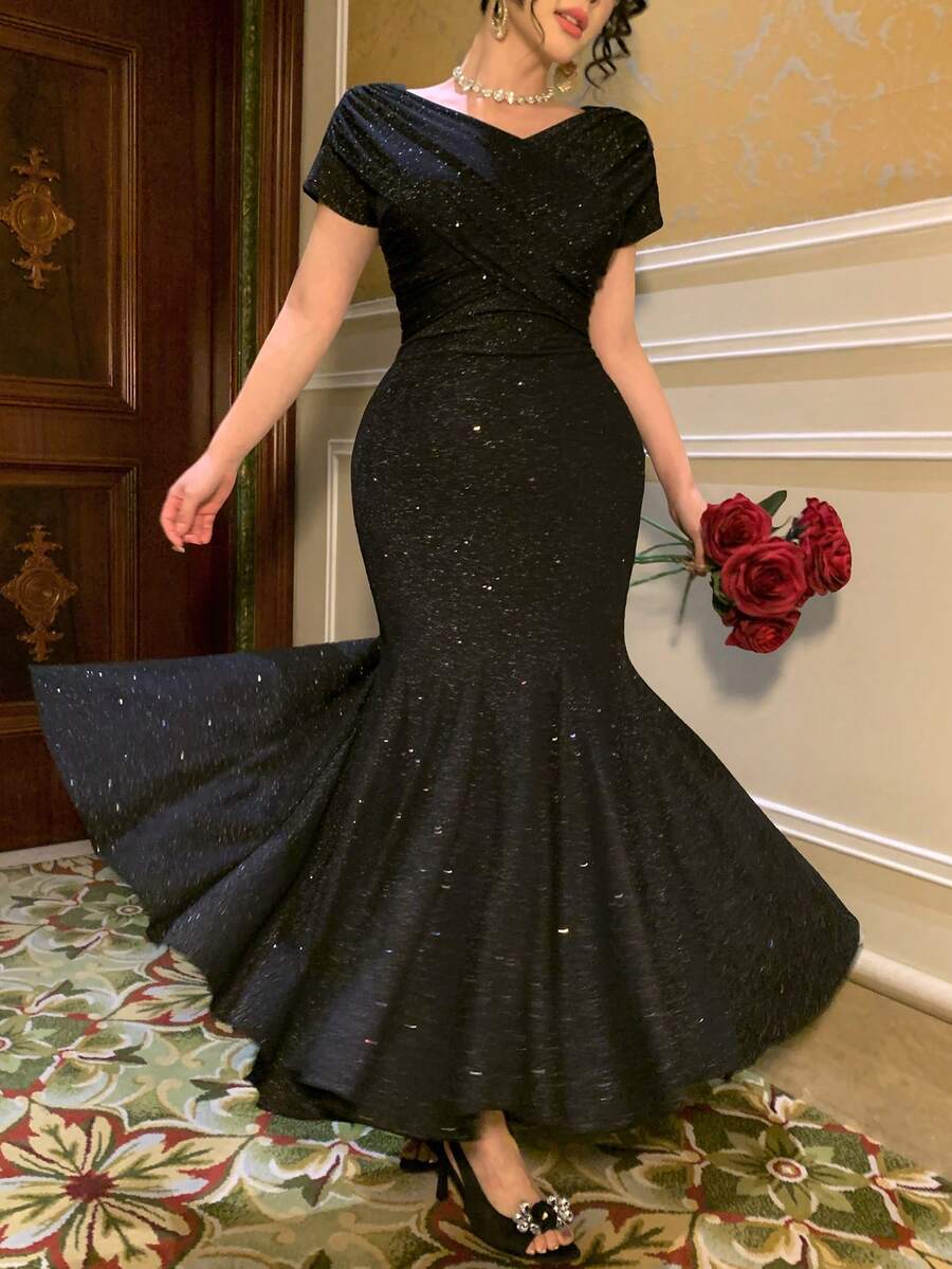 DAZY Sequin Mermaid Tail V-Neck Midi Party Dress For Women - Black - View 1
