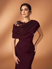 Serin 优雅浪漫奢华黑色弹力针织撞色网纱不对称荷叶边美人鱼裙摆连衣裙，饰有贴花、珠子和水钻设计，适合晚宴、约会、婚礼、新娘母亲礼服 - 紫紅色 - 查看 1