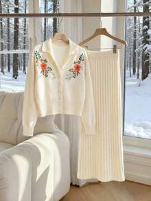 Écloséra 早春新款复古优雅宽松米色翻领长袖刺绣花卉图案毛衣搭配罗纹修身长裙，女士两件套针织套装 - 米色 - 查看 1