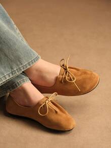 Rosivie Giày lười nữ mũi tròn, đế bằng, buộc dây, chất liệu da lộn, thoải mái. - Màu Khaki - Xem 5