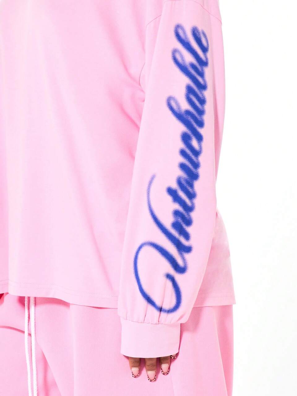 SUMWON Oversized Blurred Script Print Long Sleeve Crew Neck Sweatshirt For Casual Everyday Comfort And Style