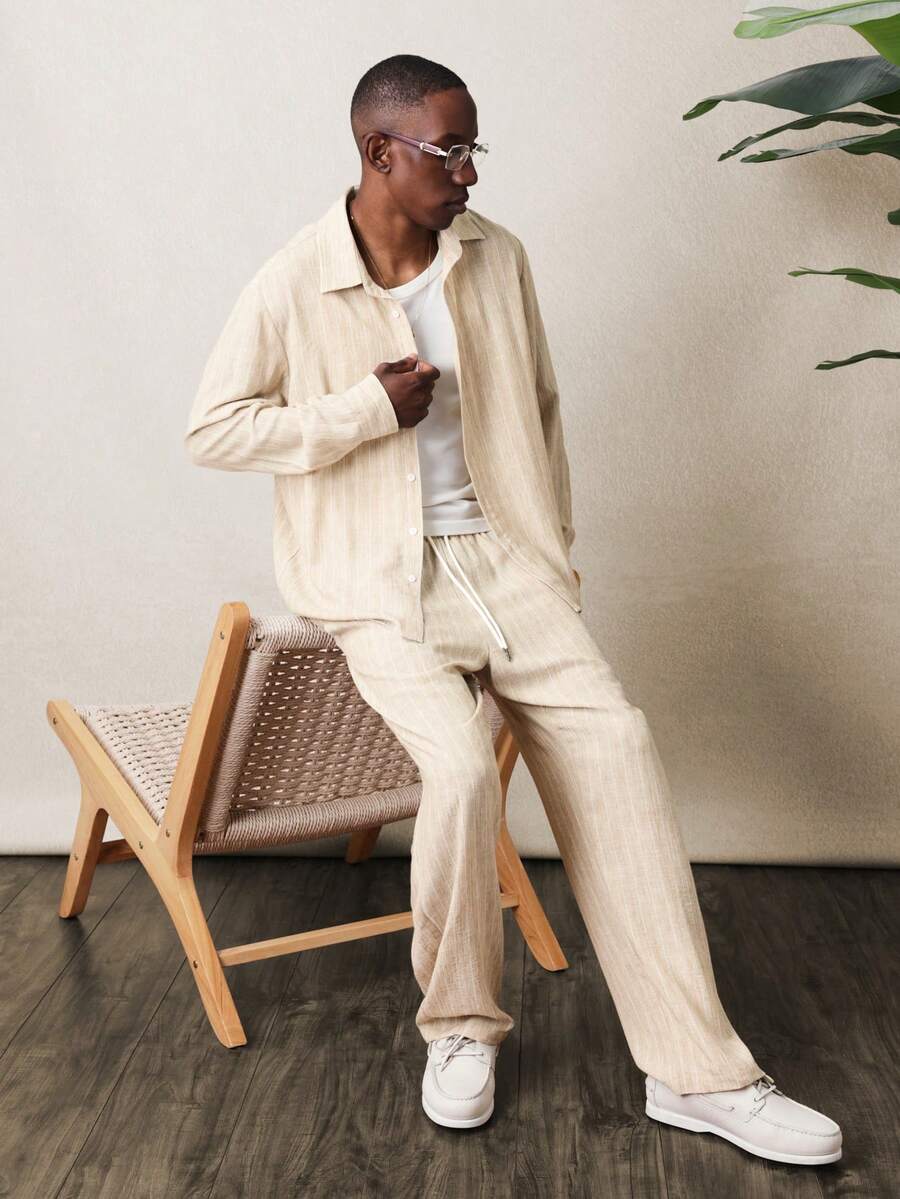 SUMWON 男士亚麻质感纽扣衬衫和抽绳长裤套装，适合夏季休闲穿着 - 淡黃色 - 查看 1