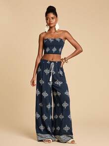 Travachic 2pcs Women Navy Blue And White Contrast Color Print Bandeau Top And Pants Set,Summer Boho Beach Vacation Holiday Outfits,Casual Floral Party Outfit - Blue - View 6
