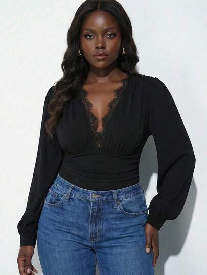 Maija 大码女式黑色蕾丝纯色弹力荷叶袖连体衣，浪漫、时尚、百搭；舒适、优雅、休闲、简约，适合日常穿着，是度假休闲的必备单品，适合单身女士，优雅时尚商务休闲外套