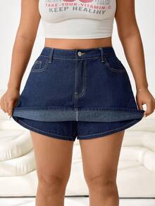 Solflare Jupe-short en jean polyvalente à taille haute avec poches pour femmes grandes tailles. Idéale du printemps à l'été, pour la Saint-Valentin, le carnaval, les déplacements, les vacances, la remise des diplômes, le style chic Y2K, les fêtes, les mariages, les tenues décontractées chics. Jupe patineuse en jean foncé avec short intégré pour femmes grandes tailles. - Bleu azur - Voir 8
