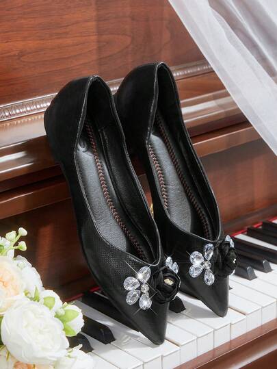 CUCCOO HITCHD 女士尖头水钻花朵装饰优雅平底鞋