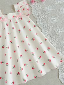 SHEIN 4-7岁女童可爱碎花无袖荷叶领A字连衣裙，配蝴蝶结，舒适柔软，适合春夏外出穿着，可作为礼物赠送。 - 杏色 - 查看 7