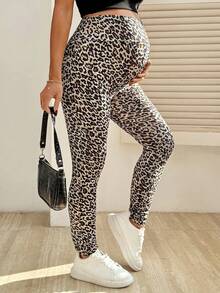 SHEIN Regulowane w pasie, swobodne legginsy z nadrukiem w panterkę, uniwersalne dla kobiet w ciąży - Kolor khaki - Zobacz 5