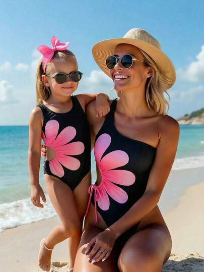 SHEIN Haut de bikini à bretelles fines avec motif floral tricoté pour jeune fille