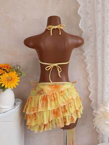 Bellisia Bộ bikini 3 món in họa tiết hoa màu nước, gồm áo bikini buộc dây cổ, quần bikini buộc dây bên hông và váy sarong, thích hợp cho kỳ nghỉ hè. - Nhiều màu - Xem 2