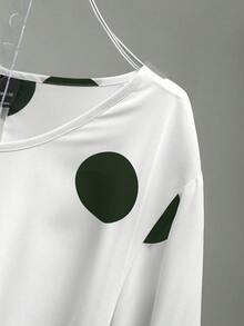 SHEIN CURVE+ 优雅通勤度假风休闲女装，畅销百搭舒适面料，圆领长袖常规款黑白大码衬衫，春夏秋三季皆宜。 - 綠色 - 查看 4