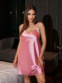 SilkySpell 性感、浪漫、优雅的蕾丝蝴蝶刺绣露背缎面大码睡裙，适合婚礼季穿着 - 粉色 - 查看 6