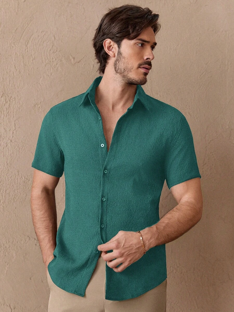 Manfinity VCAY Men's Solid Color Front Button Casual Short Sleeve Woven Shirt