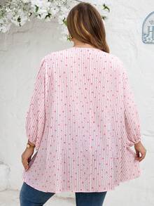 SHEIN CURVE+ Curve 尺码 US22 音乐节、海滨度假、波西米亚风 CURVE PLUS / / 女士系带领灯笼袖条纹爱心印花荷叶边下摆宽松衬衫 - 彩色 - 查看 2