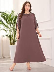 Lacomfia Plus Size Elegant Floral Embroidery Loose Fit Dress - Warm Clay - View 3