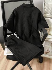 Bộ 2 món gồm áo polo cổ bẻ và quần short kiểu dáng thường ngày dành cho thiếu niên nam. - màu đen - Xem 2