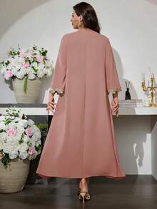 Al Najma Plus Size Women Hollow Out Lace Patchwork Long Sleeve Casual Loose Arabic Style Dress - Dusty Pink - View 2