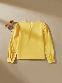 SHEIN 女童优雅花卉装饰圆领芥末黄长袖衬衫，展现优雅淑女风范，适合春、夏、秋季穿着。 - 芥末黃 - 查看 9