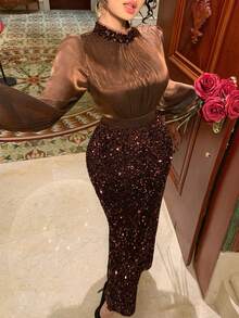 DAZY 亮片收腰高领中长连衣裙，适合婚礼宾客、派对、宴会等场合。 - 咖啡棕 - 查看 9