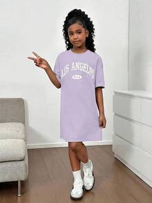 SHEIN 青少年女孩休閒街頭風寬鬆大尺寸短袖洋裝 T-shirt，印有英文標語，適合假期派對、聚會、外出 - 淡紫色 - 查看 3