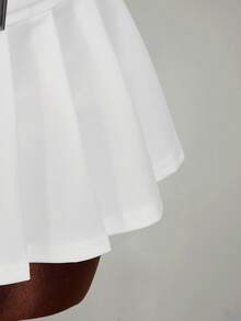 Amplova 女士露背吊带上衣和纯色腰带裙性感前卫两件套 - 白色 - 查看 12