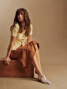 Rosivie 新款轻盈奢华金属镂空编织罗马舒适平底凉鞋，女士尖头绑带凉鞋，夏季沙滩度假鞋 - 香檳色 - 查看 1