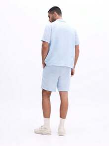 SUMWON Conjunto coordinado de camisa de manga corta y shorts de verano a juego con sensación de lino relajado para usar en vacaciones, resorts de playa, uso casual y cómodo diario - Celeste - Ver 2