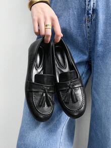 CUCCOO BIZCHIC Women's Minimalist Commuting Office Patent Leather Tassel Loafer Flat Shoes - Black - View 5