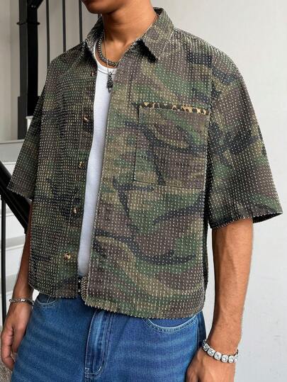 Manfinity EMRG Men's Casual Loose Crochet Camouflage Denim Short Sleeve Shirt, Street Fashion