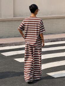 Muchica 彩色条纹针织女式圆领短袖T恤和阔腿裤休闲套装 - 彩色 - 查看 2