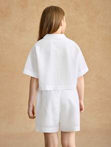 SHEIN Sparklyn 少女休闲街头风，适合度假、外出和上学，INS网红风白衬衫短裤套装 - 白色 - 查看 2