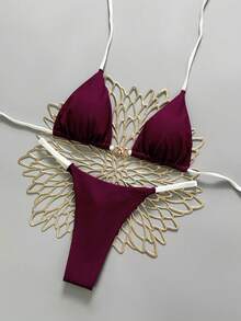 Swim Mod 女士新款V领金属装饰纯色露背吊带三角比基尼套装，性感丁字泳衣，春夏款 - 中紫紅色 - 查看 2