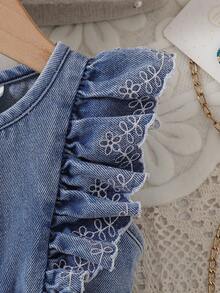 SHEIN Vintaside Kids Girls' Denim Dress With Lace Trim Ruffle Sleeves, Sweet Casual Pleated Waist For, Baby Girl - Blue - View 6