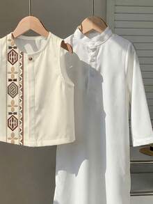 SHEIN Bộ 2 món gồm áo vest in hình sao và trăng cổ điển và áo sơ mi dài cổ đứng, trang phục thường ngày cho bé trai, thích hợp đi học, sinh nhật, mùa xuân, hè, thu. - trắng - Xem 7