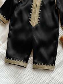 男婴/女婴传统编织边饰圆领长袖连体衣，休闲百搭 - 黑色 - 查看 5