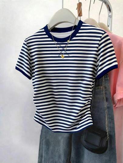 Resyla Plus Size Women's Slimming Striped Print T-Shirt, High-End Design, Suitable For Daily Wear, Street, Outdoor, Casual & Versatile, Summer