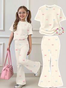 两件套少女休闲宽松蝴蝶印花圆领短袖T恤和喇叭裤套装，适合春夏日常穿着、街头风、外出、居家、度假。 - 彩色 - 查看 1