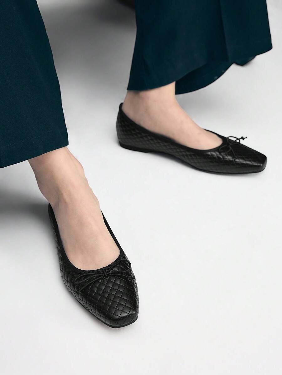 Mnmlis Zapatos planos de punta cuadrada con patrón de rombo francés, zapatos de lujo de alta calidad para el transporte - Negro - Ver 1